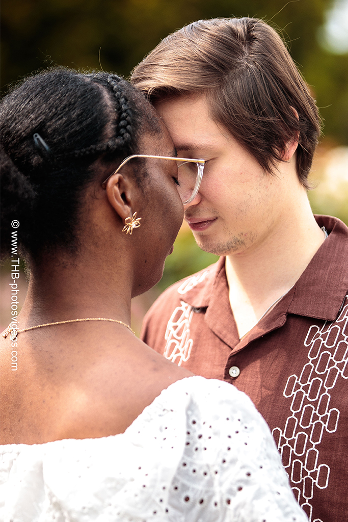 CAND-114 candice et son copain a la plage de calais