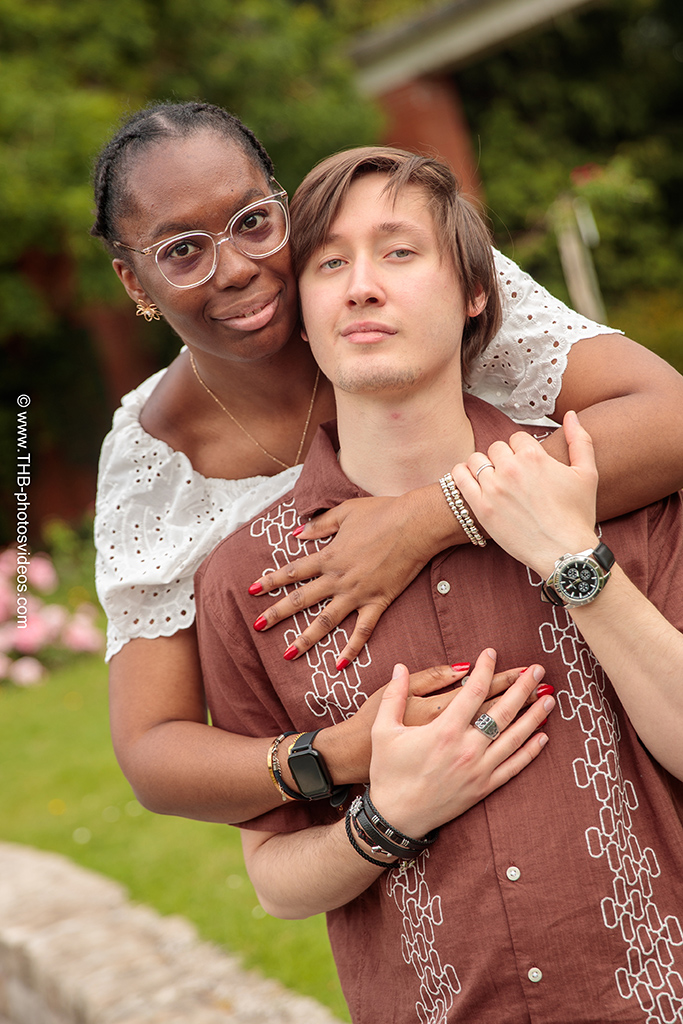 CAND-223 candice et son copain a la plage de calais