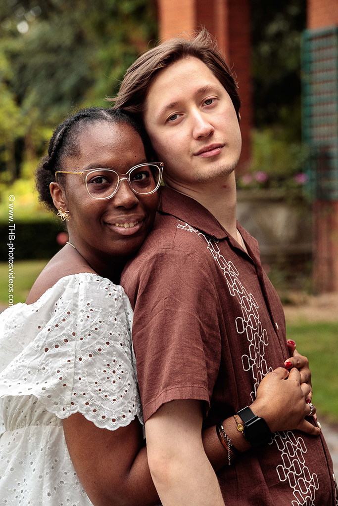 CAND-90 candice et son copain a la plage de calais